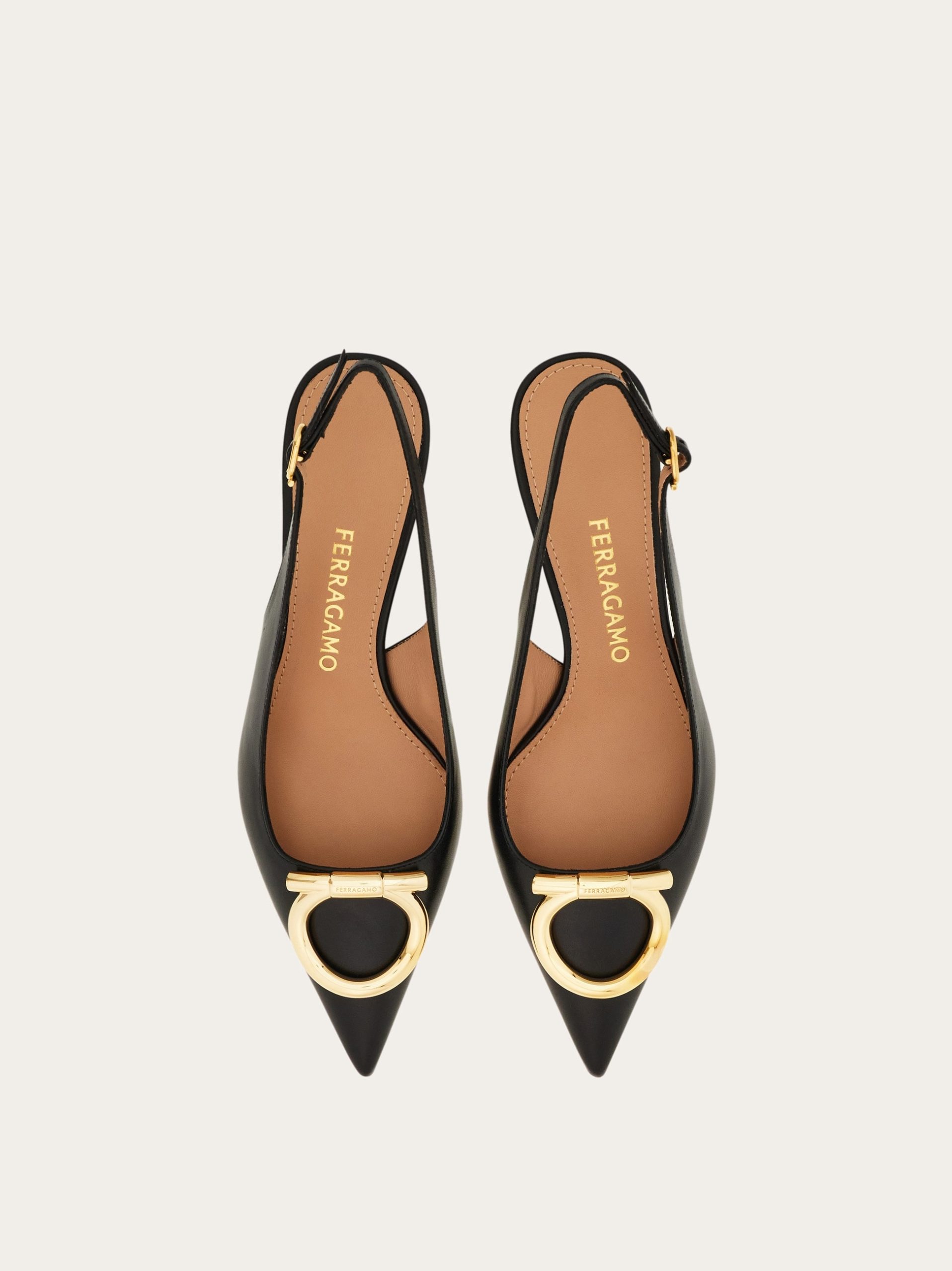 Ferragamo Maxi Gancini slingback pump - Image 4